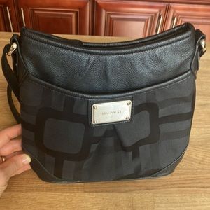 Y2k NINE WEST BLACK CROSSBODY PURSE